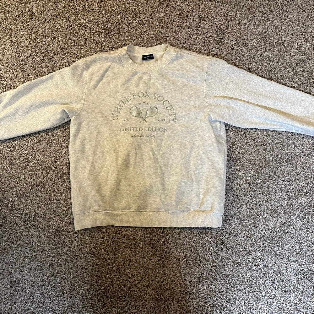 White fox boutique sweatshirt